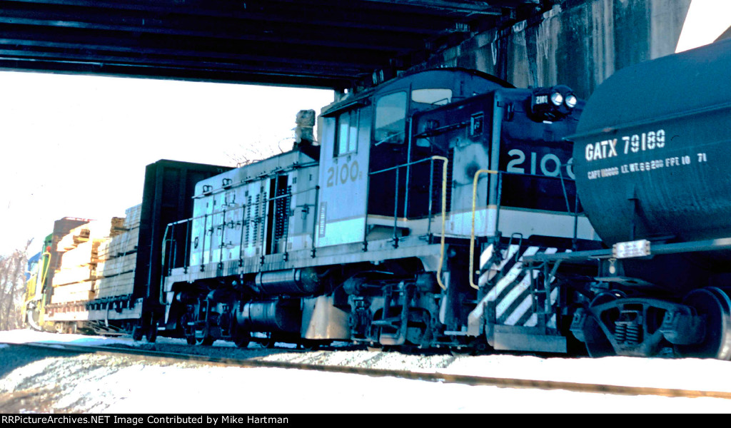 Southern 2100 Dead in Tow - D&H Train on Conrail at CP- Ham Allentown PA